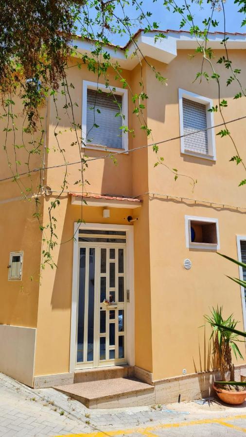 Casa Vacanze La Melagrana 莫迪卡 外观 照片